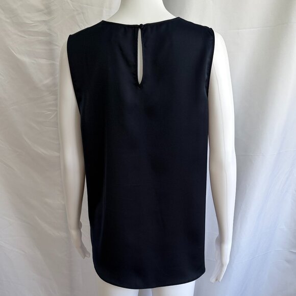 Banana Republic Navy Blue Sleeveless Shell Tank with Keyhole Back – Size Medium - Picture 3 of 6